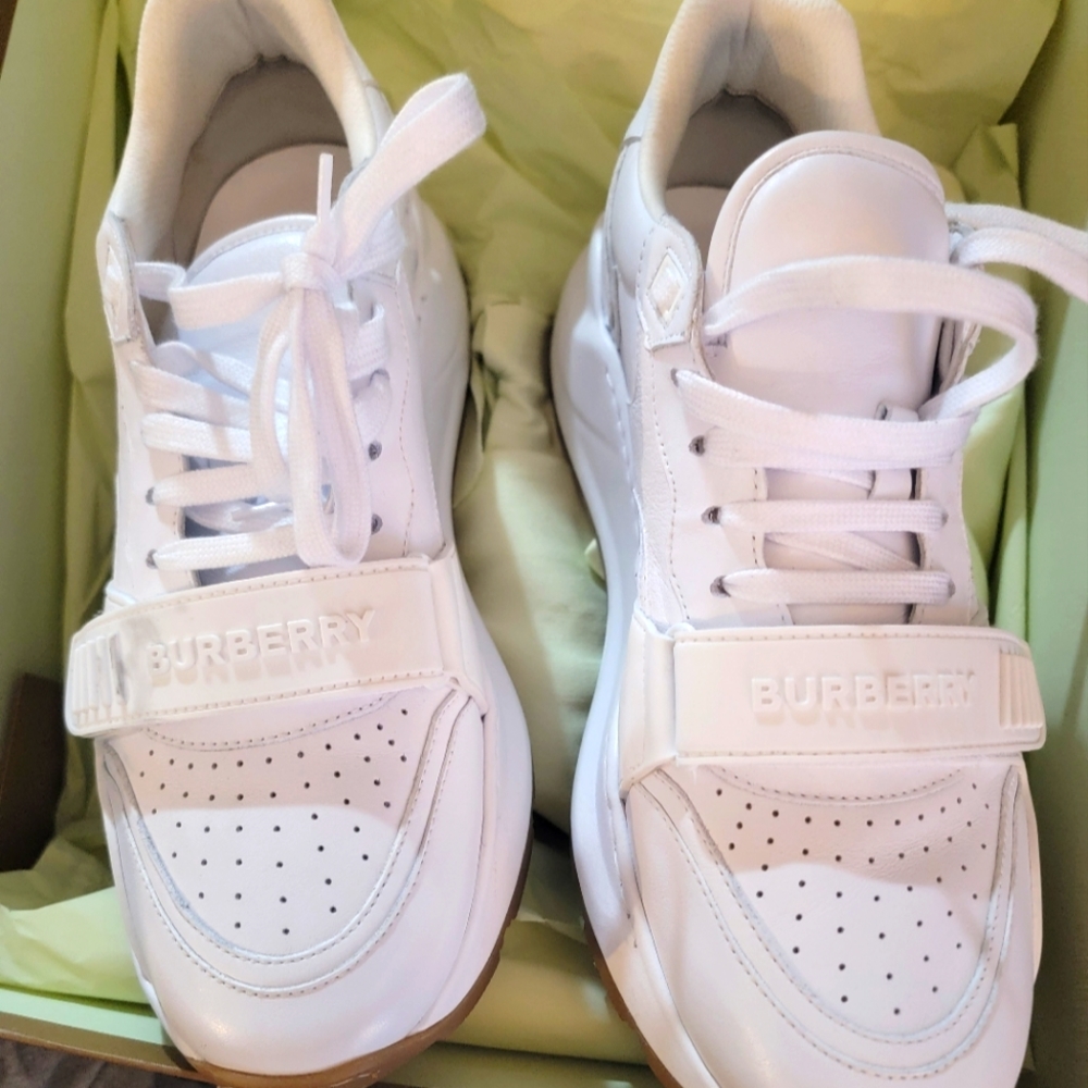 Burberry Mens shoes size 44 Eur